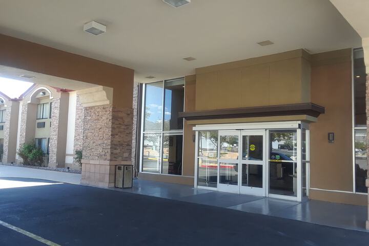 Hotel 2 of 25