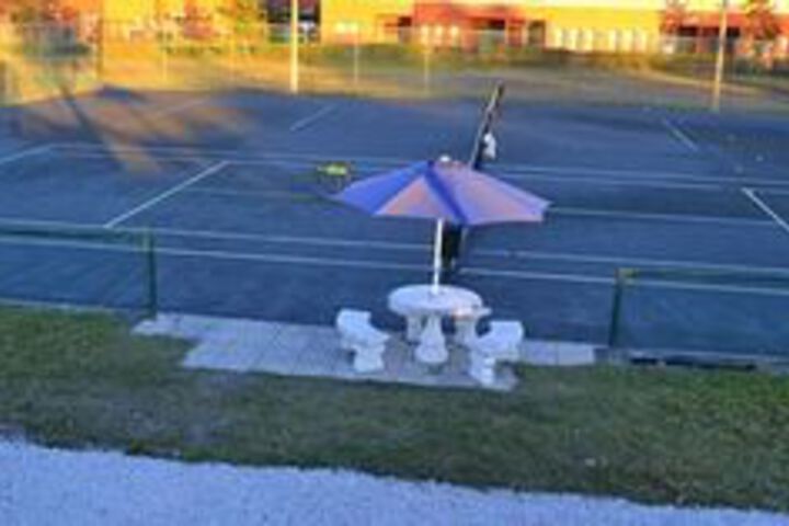The Palmer Inn & Tennis Club