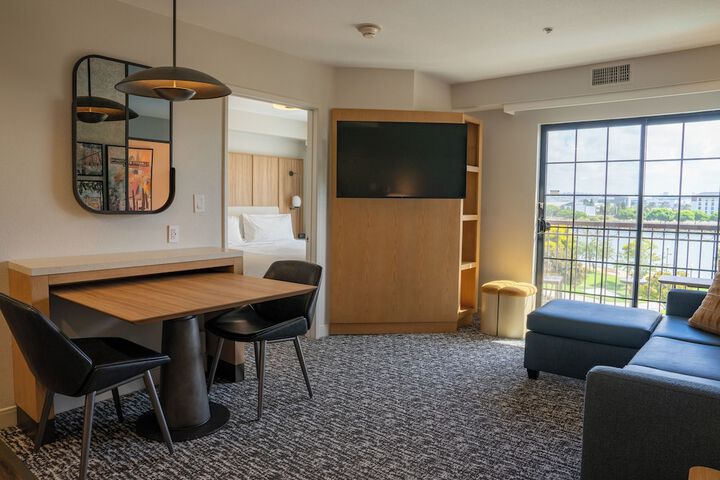 Room 40 of 80