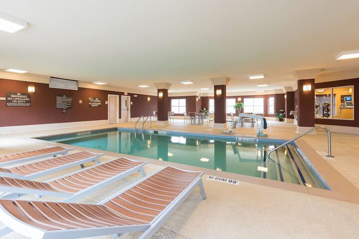 Pool 11 of 81