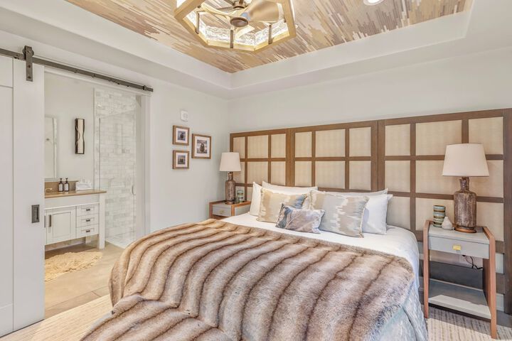 Element 52 Auberge Collection