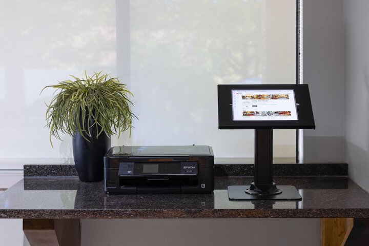 Tysons Corner Suites a Baymont by Wyndham