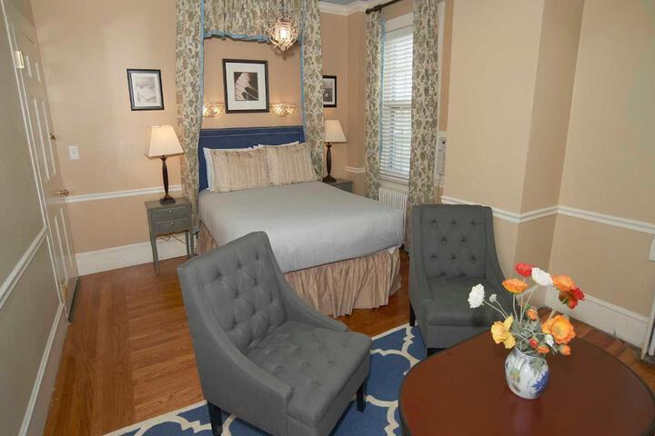 Room 48 of 51