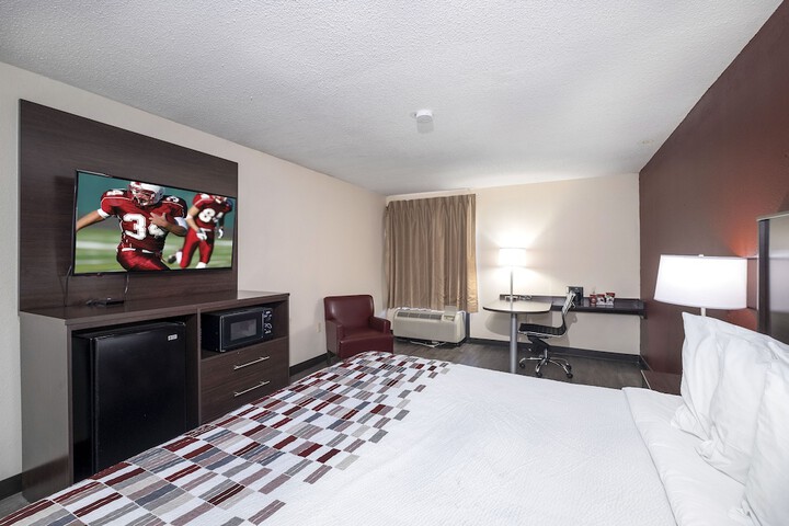 Room 27 of 42