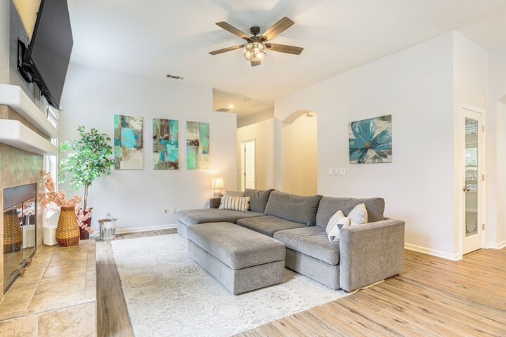 Family Home Near Folsom Lake in El Dorado Hills!