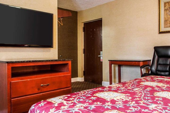 Rodeway Inn Paterson Great Falls Park Area