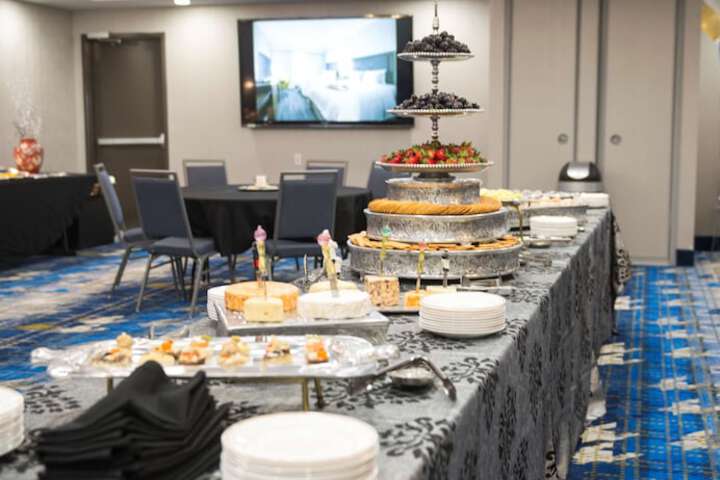 Hampton Inn & Suites Dallas / Ft. Worth Airport South