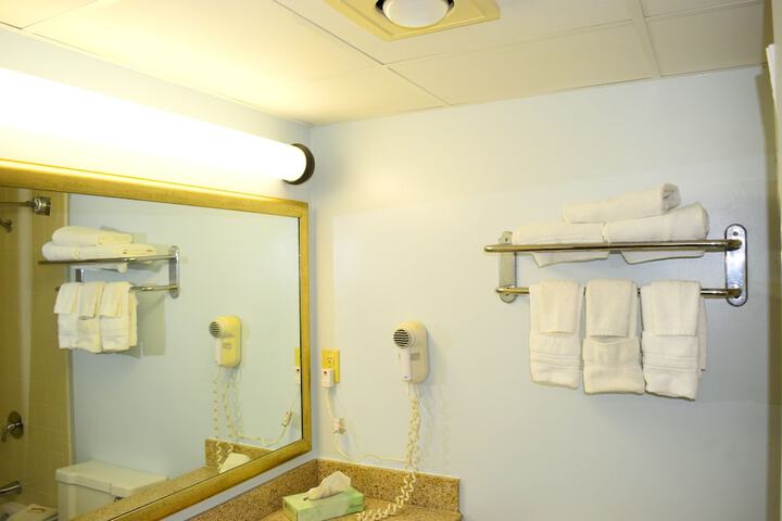 Room 36 of 63