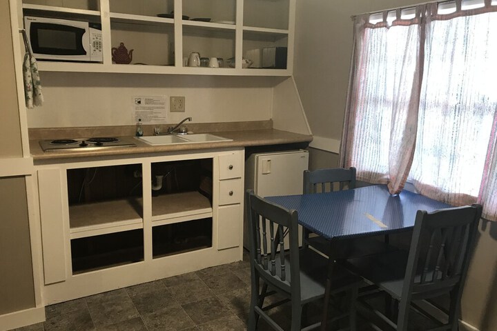 Room 12 of 29