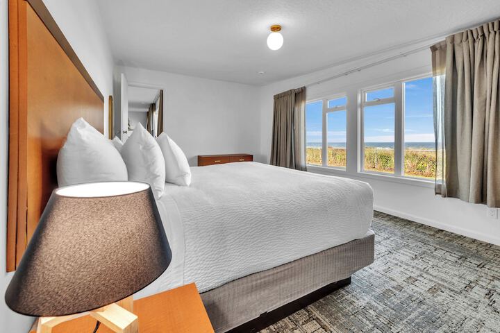 Room 25 of 100