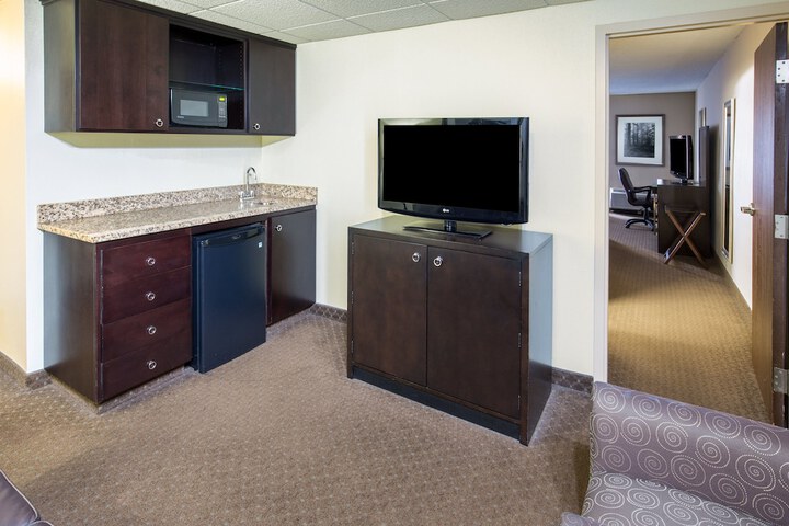 Room 15 of 36