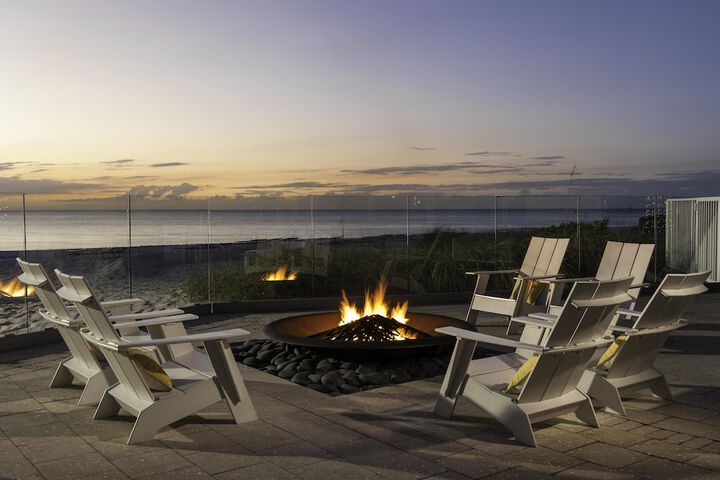 Edgewater Beach Hotel