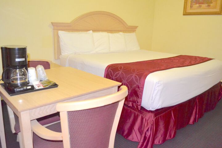 Room 17 of 21
