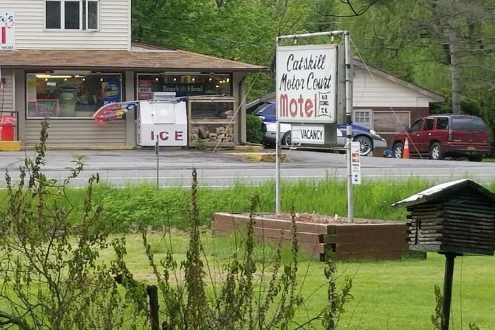 Catskill Motor Court Motel