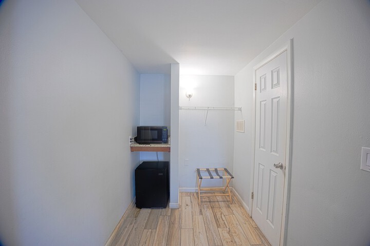 Room 78 of 126