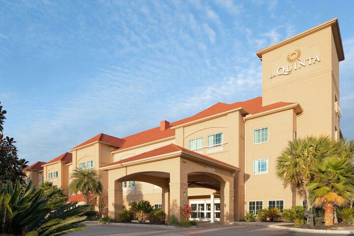 Hotel 3 of 38