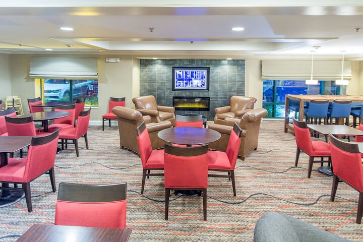 Holiday Inn Express Hotel & Suites Auburn by IHG