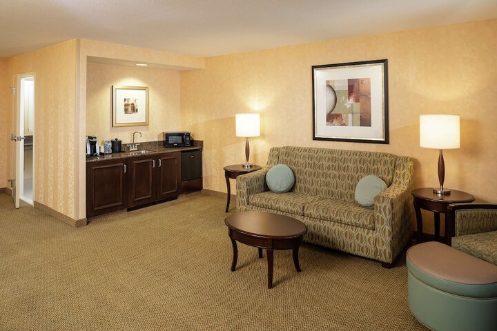 Room 15 of 44