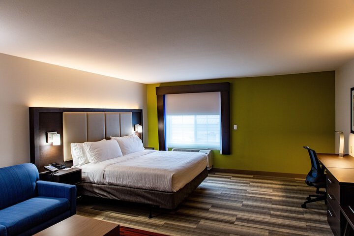 Room 37 of 57