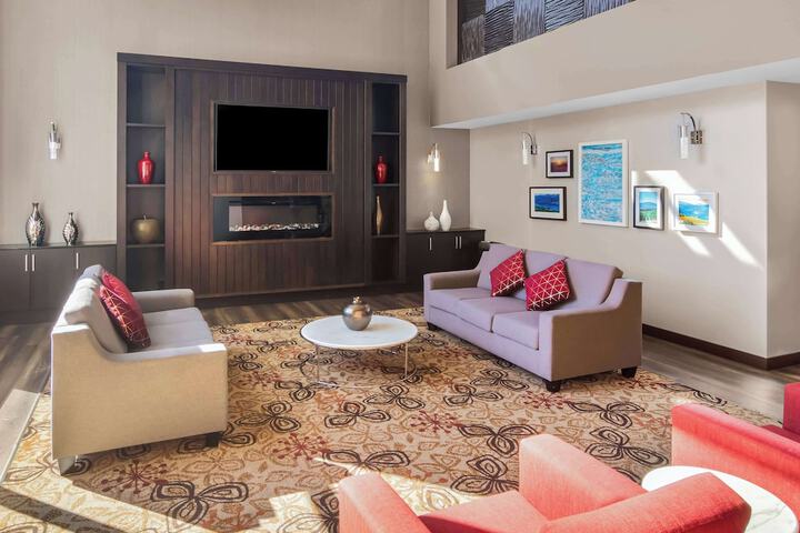 Hotel Interior 11 of 47