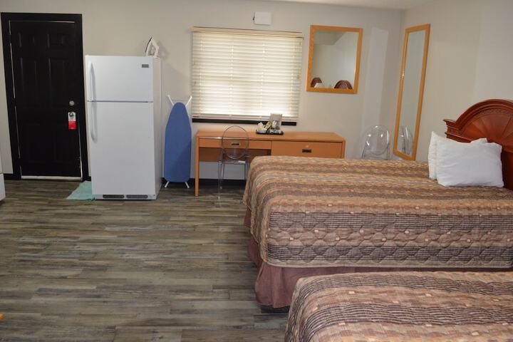 Room 16 of 36