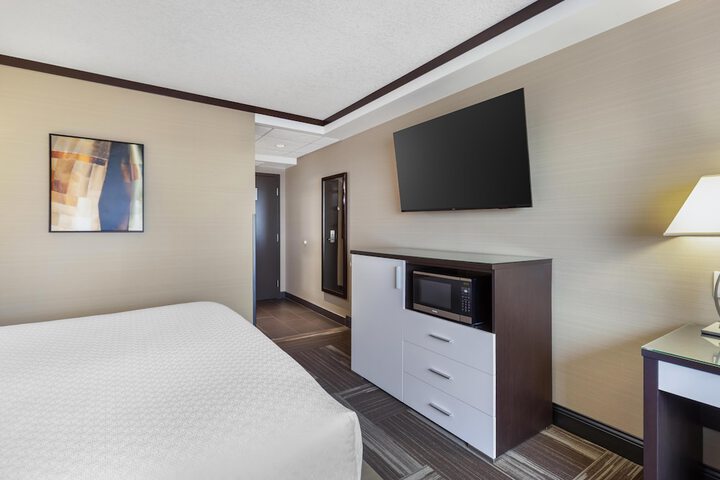 Best Western Plus Edmonton Airport