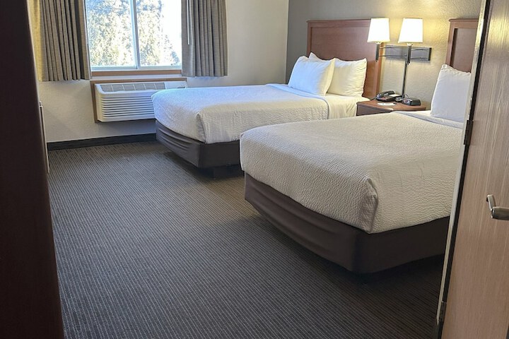 Room 17 of 26