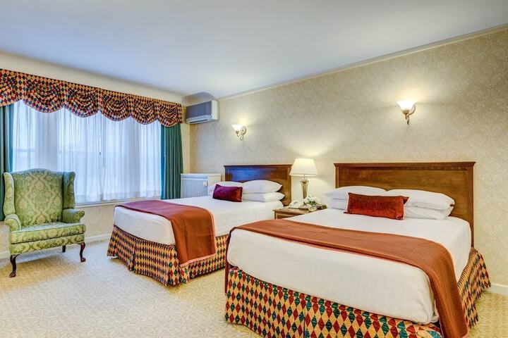 Room 20 of 34