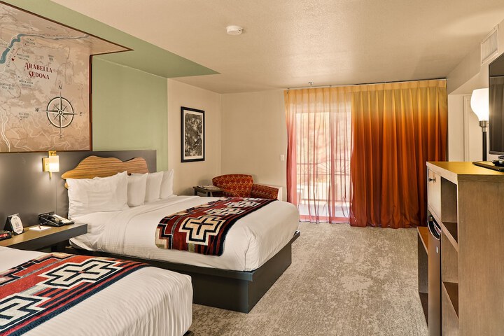 Room 28 of 80