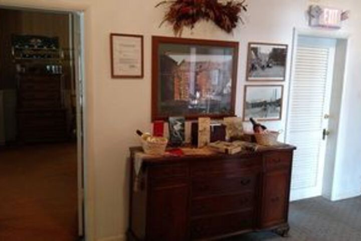 The Heritage House Inn Bed & Breakfast