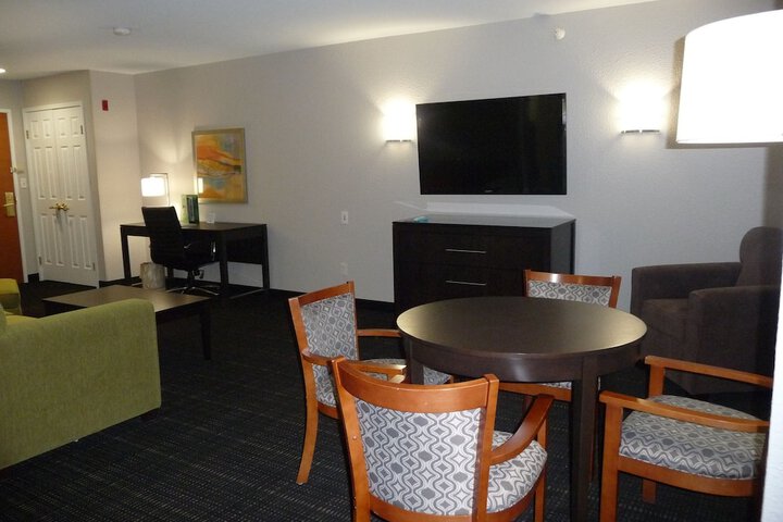 Room 11 of 29