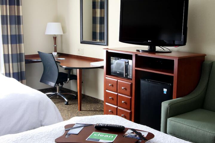 Room 11 of 39