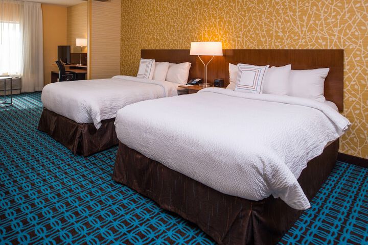Fairfield Inn & Suites St. Louis Westport