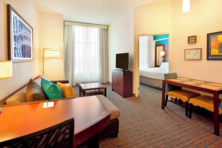 Room 16 of 29