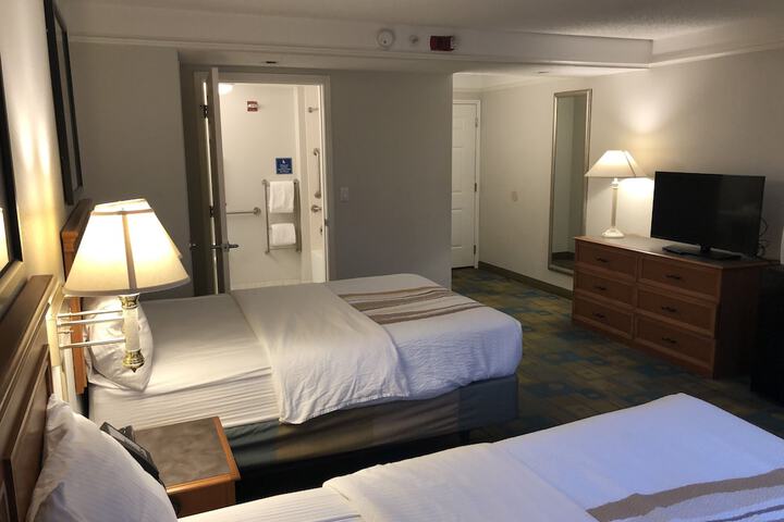 Room 51 of 59