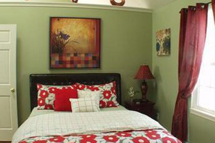 The Rochester Carriage House Bed & Breakfast