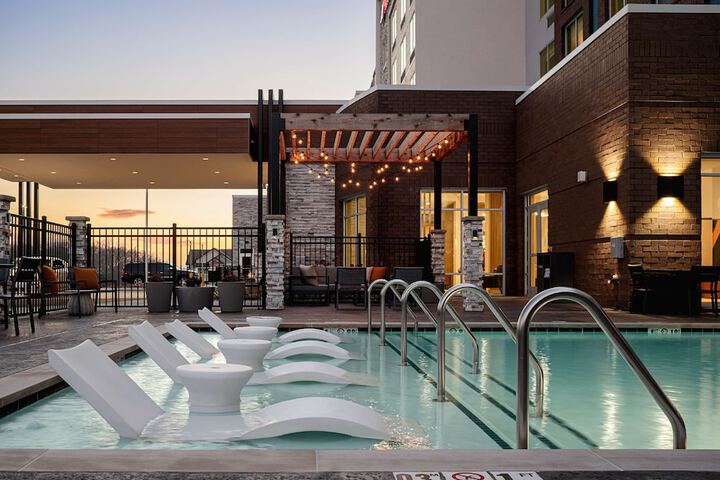 Pool 6 of 45