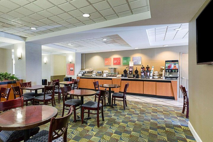 Comfort Inn & Suites Southwest Fwy at Westpark