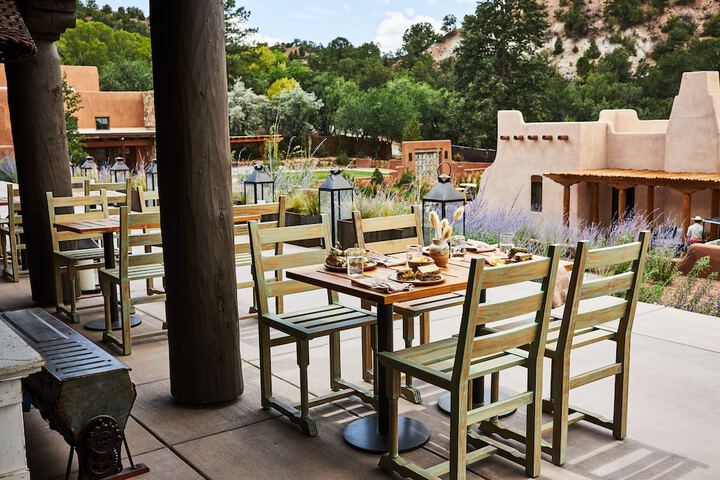 Bishops Lodge Auberge Collection