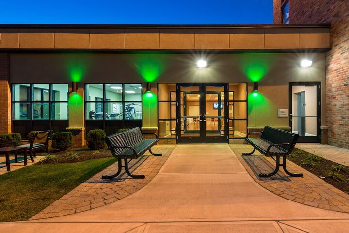 Holiday Inn Saratoga Springs by IHG