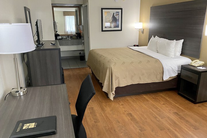 Quality Inn Branson - Hwy 76 Central