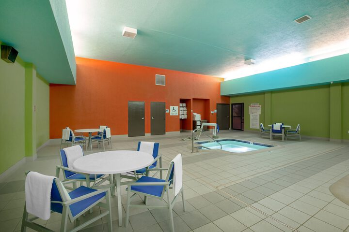 Pool 6 of 43