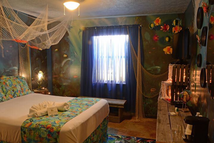 Pandoras Forest - Adults Only