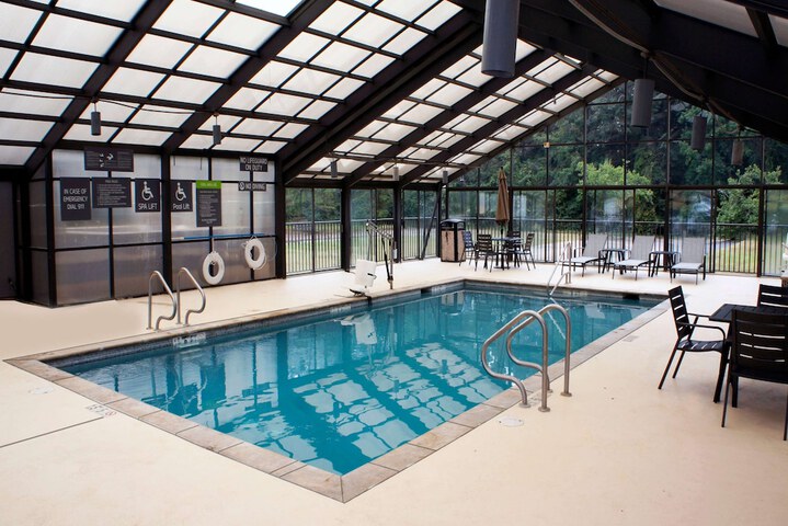 Pool 4 of 25