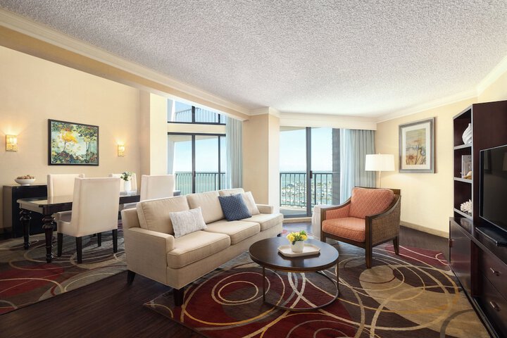 Omni Corpus Christi Hotel