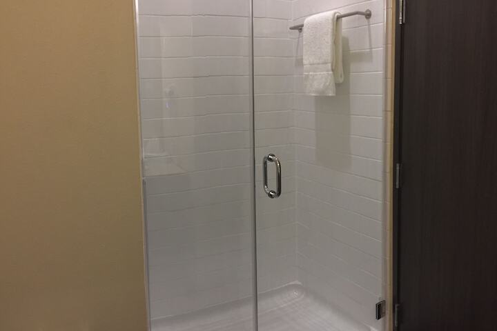 Room 22 of 49