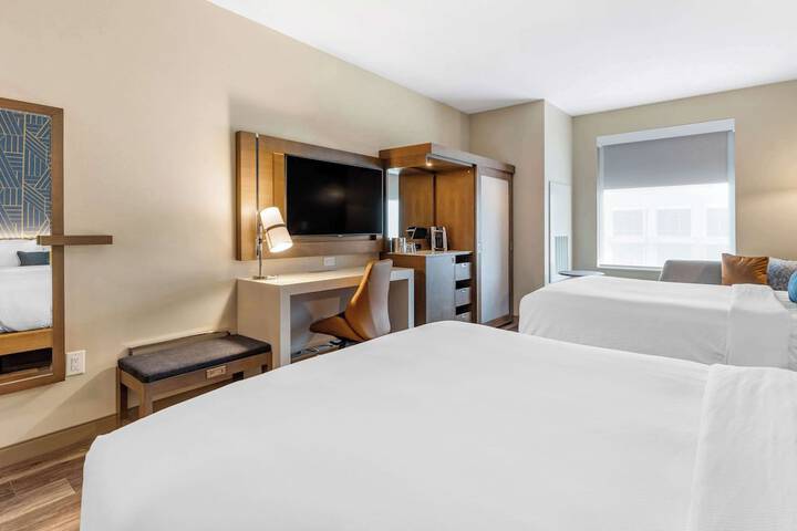 Room 30 of 54