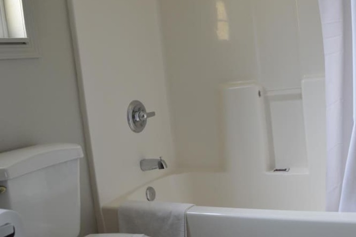 Room 18 of 36