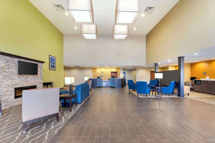 Hotel Interior 13 of 44