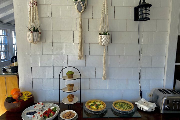 Breakfast/Coffee Service 47 of 53